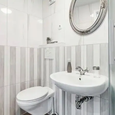 Blissful Loft Tivoli Lubiana